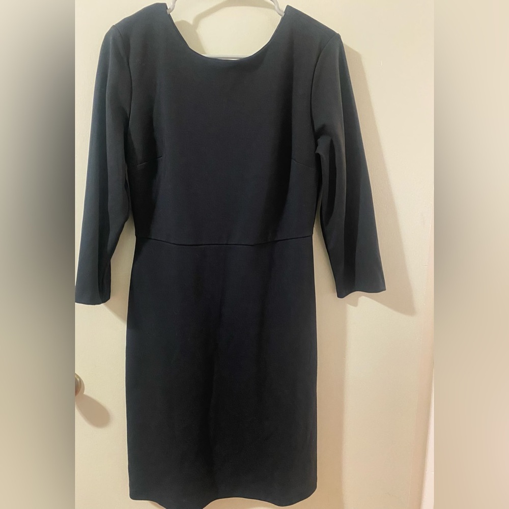 Black quarter sleeve dress